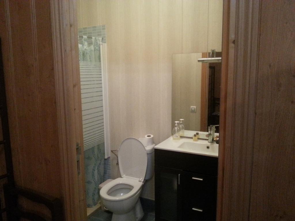 Bungalow Perotonar Ideal Para Familia Con Niños La Puebla de Cazalla Bagian luar foto