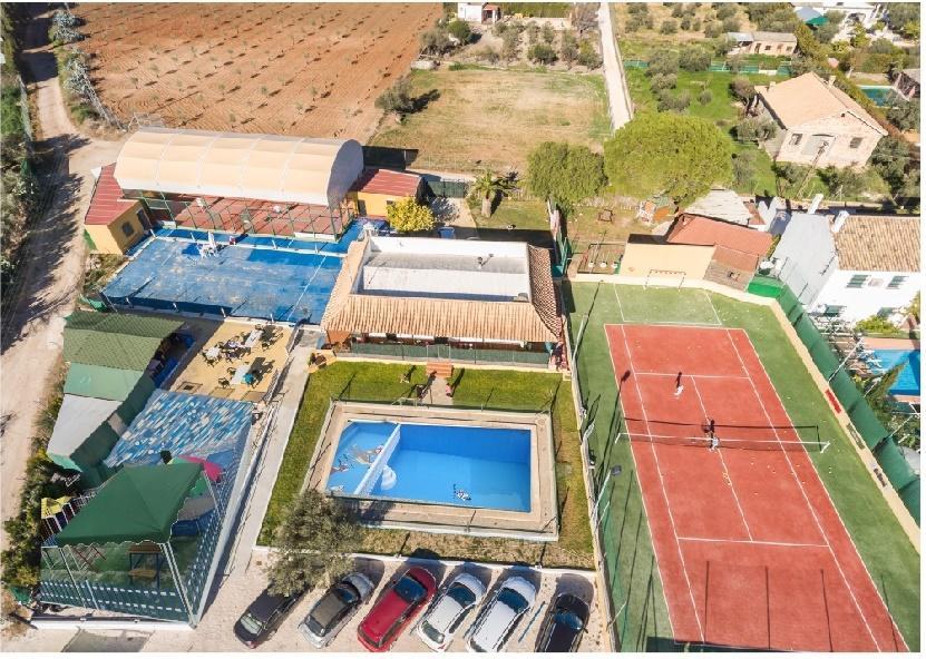 Bungalow Perotonar Ideal Para Familia Con Niños La Puebla de Cazalla Bagian luar foto